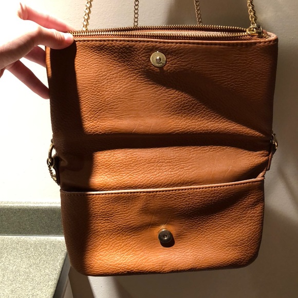 BCBG PURSE - OBO - Picture 5 of 6